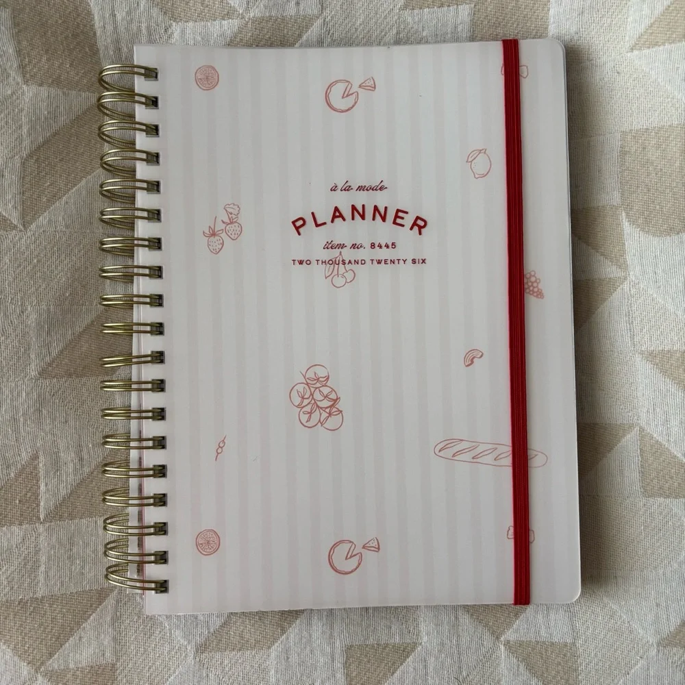 Fringe Studio 2026 17 Month Planner